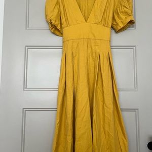 Used Moon river plunge neck midi dress